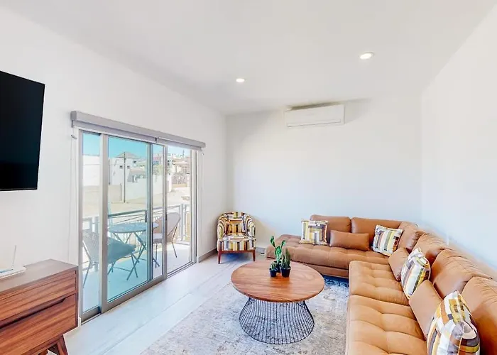 Luxurious Mountain-view Close To The Sea With Rooftop Sunset Views Сasa de vacaciones Cabo San Lucas
