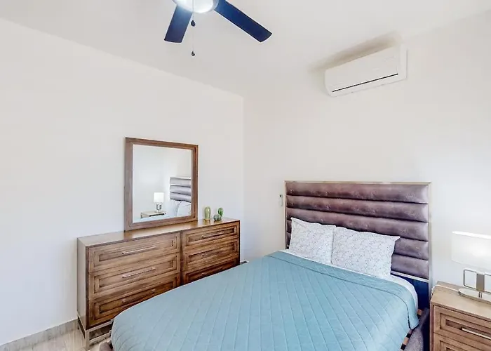 Сasa de vacaciones Luxurious Mountain-view Close To The Sea With Rooftop Sunset Views *